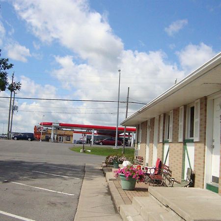 Royal Napanee Inn Greater Napanee Dış mekan fotoğraf