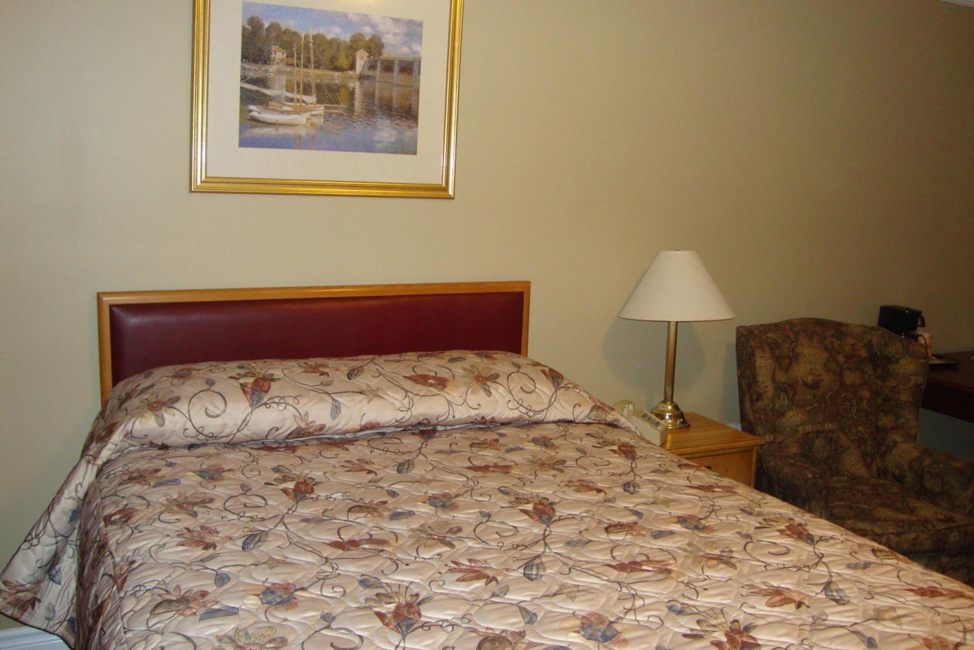 Royal Napanee Inn Greater Napanee Dış mekan fotoğraf