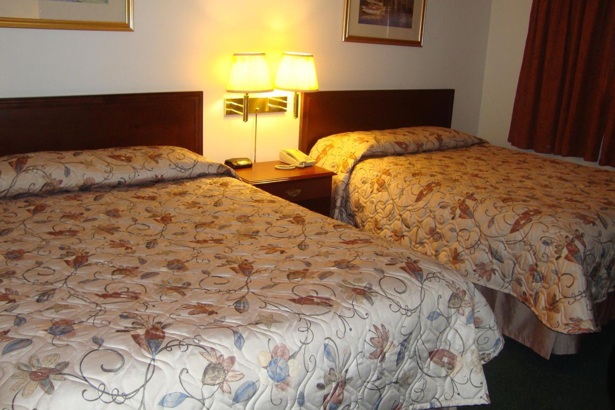 Royal Napanee Inn Greater Napanee Dış mekan fotoğraf